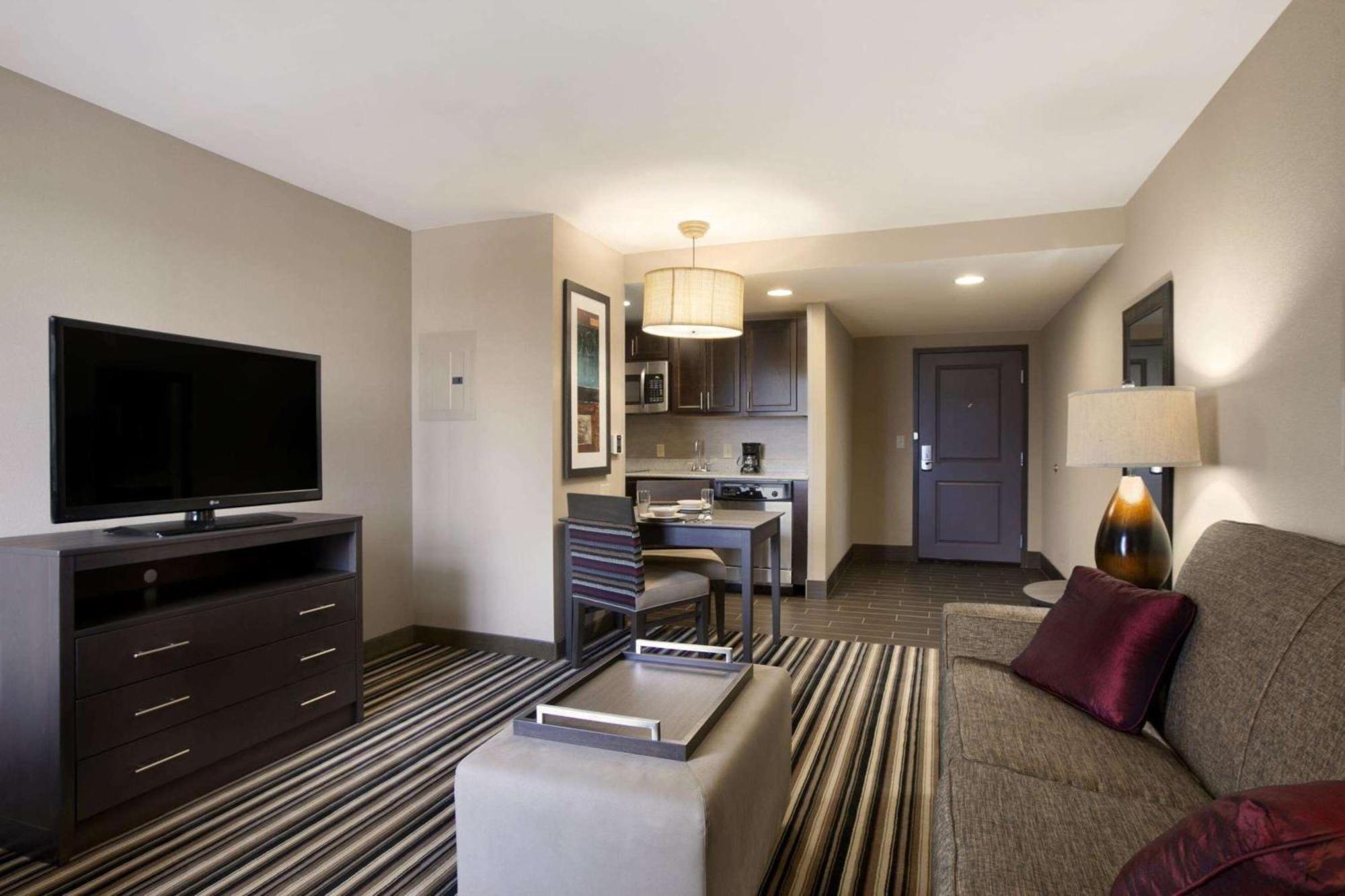 Homewood Suites By Hilton Columbus Osu, Oh Екстериор снимка